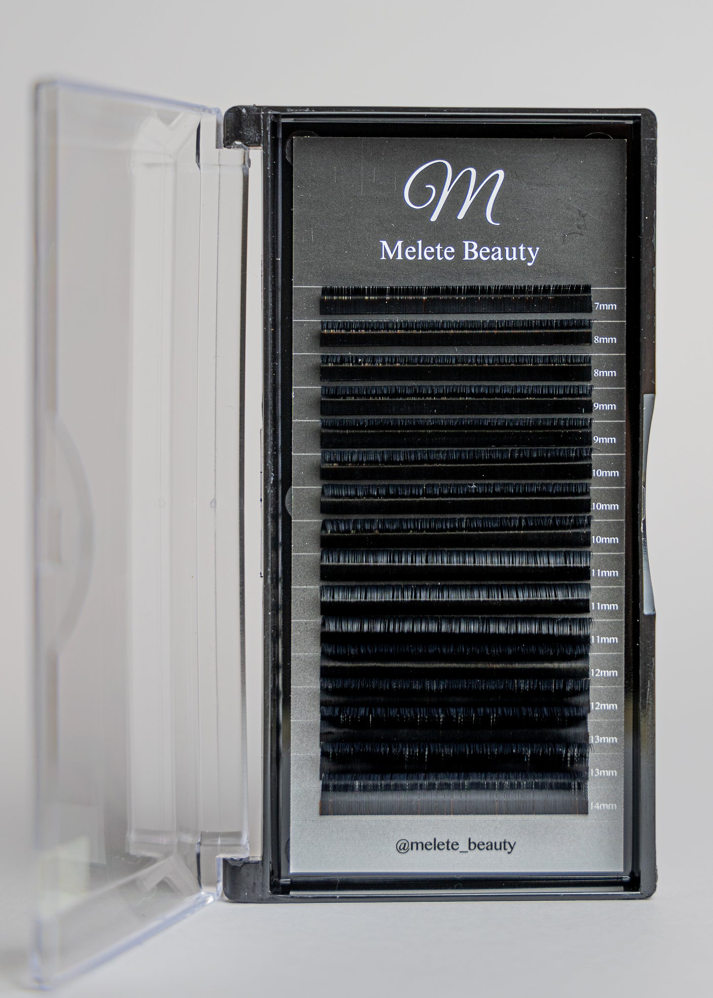 Classic Lashes
